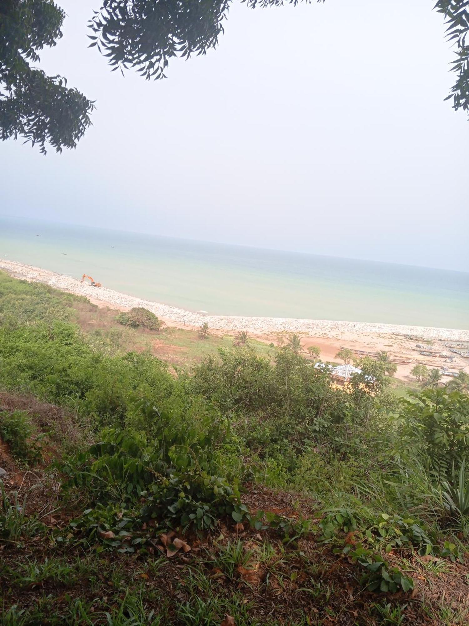 Abuesi Beach Resort Sekondi-Takoradi Exterior foto